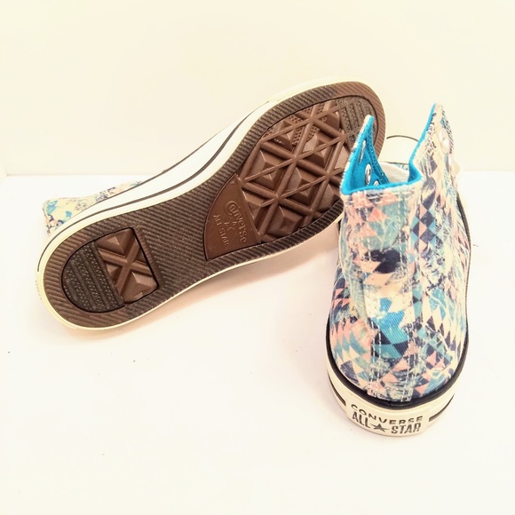 Converse All Stars Chuck Taylor Sneakers - Picture 2 of 7